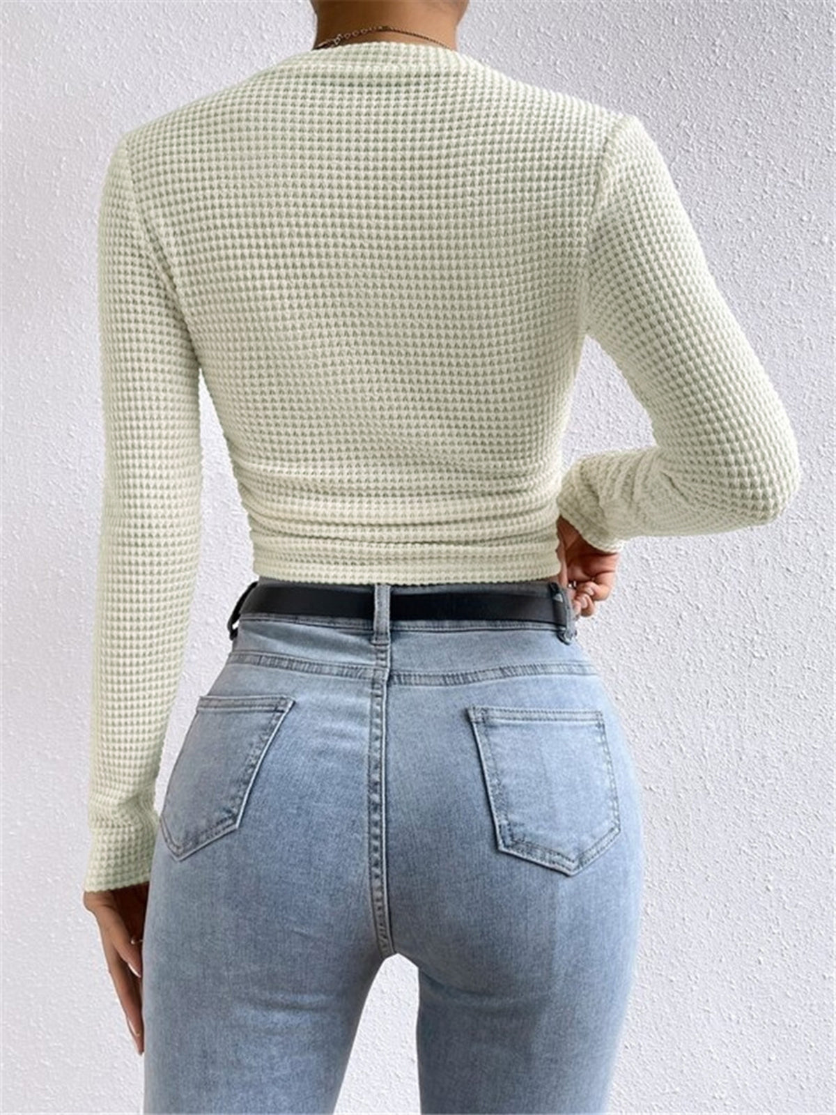 Jersey ajustado liso con textura de gofre