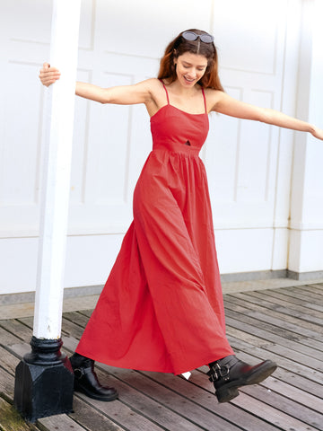 Vestido largo de algodón sin mangas con bolsillos y aberturas