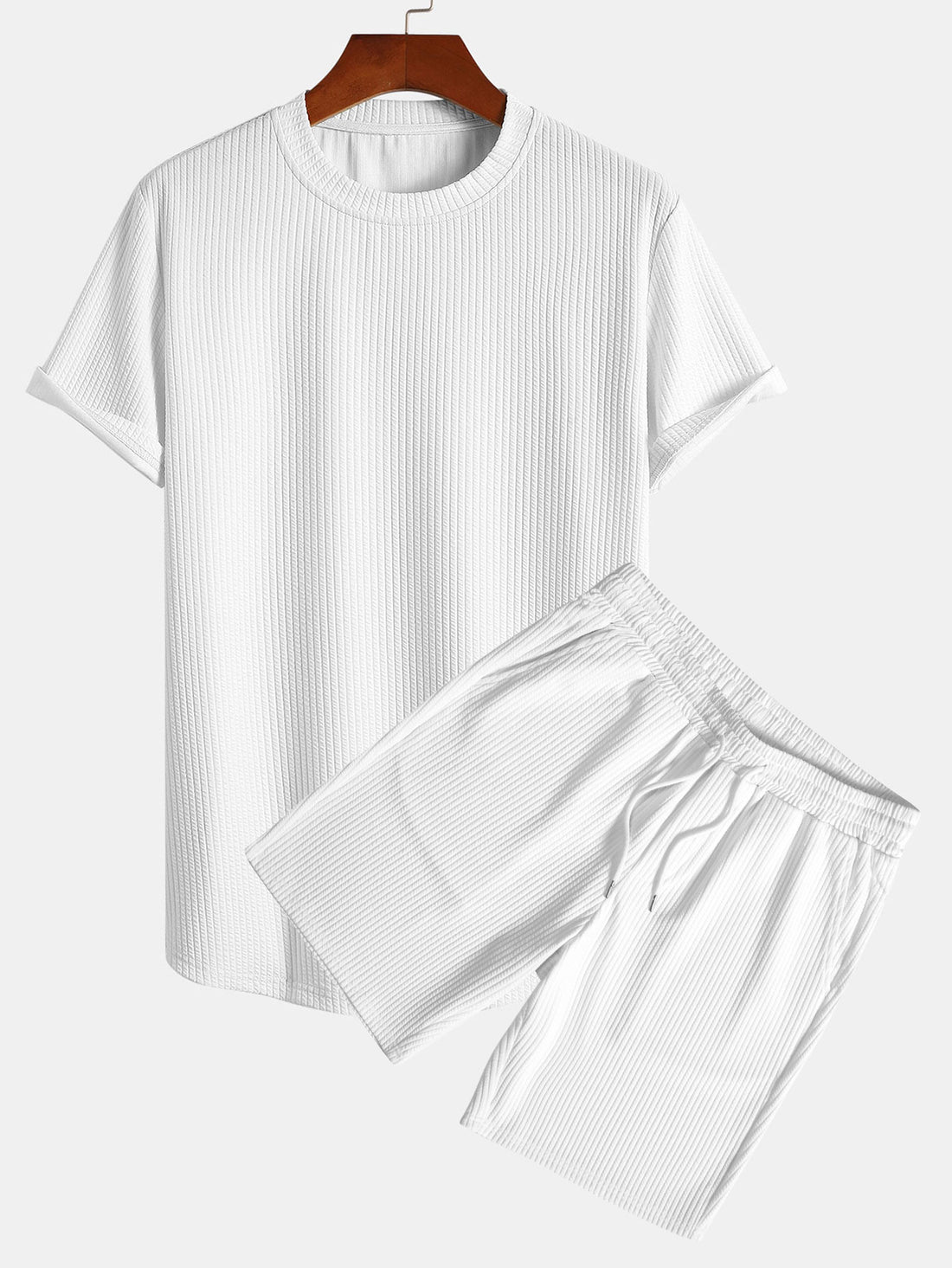 Camiseta ajustada musculosa con dobladillo curvo y pantalones cortos