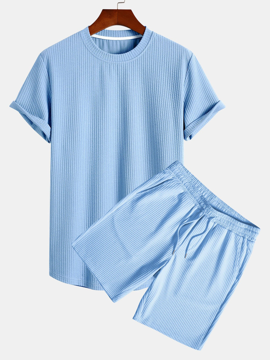 Camiseta ajustada musculosa con dobladillo curvo y pantalones cortos