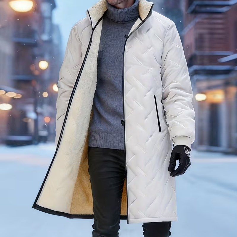 Abrigo de invierno de hombre de largo medio con forro de felpa.