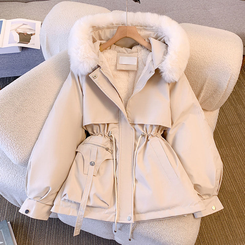 Parka de mujer de corte sastre de largo medio con bolsillos